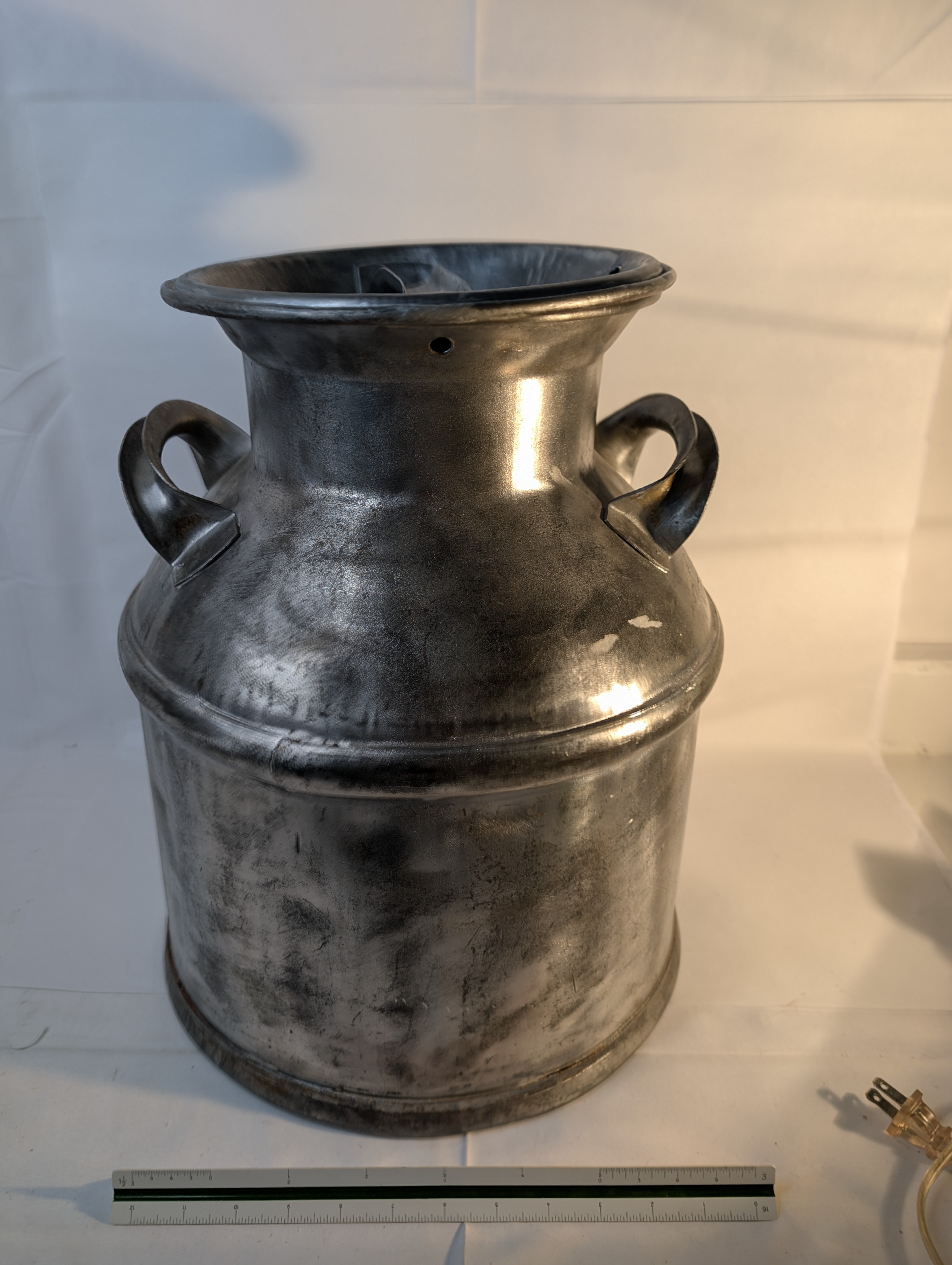 Quad sold by Tracker Auctions Quad sold by Tracker Auctions